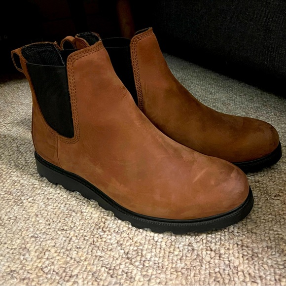 Sorel Waterproof Boots EUC - Picture 4 of 9